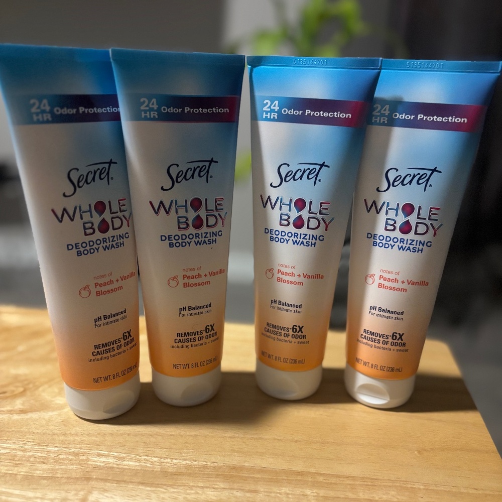 Secret Whole Body Deodorizing Body Wash (4 Count)